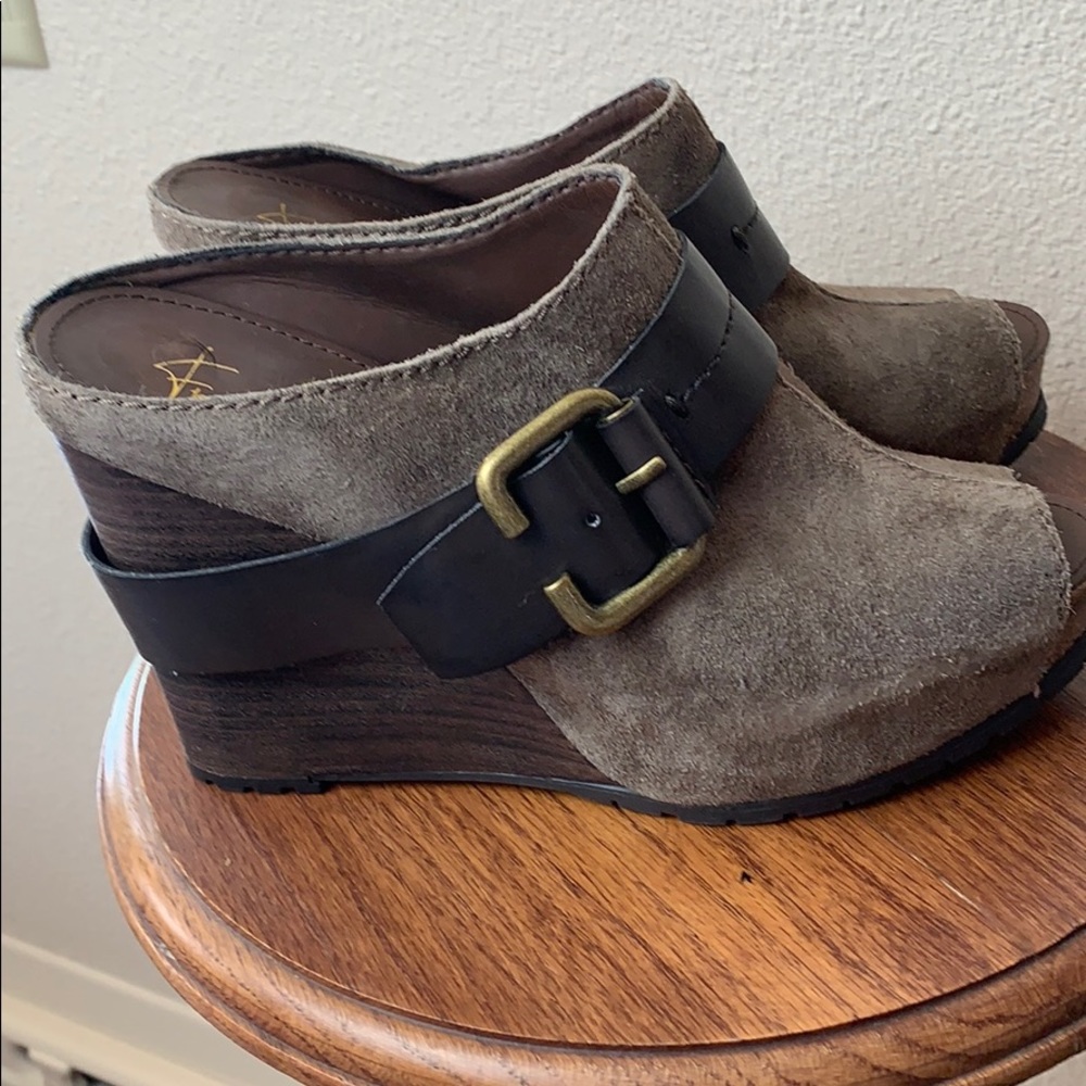 Franco Sarto Wedges Size 8.5 - Picture 8 of 8